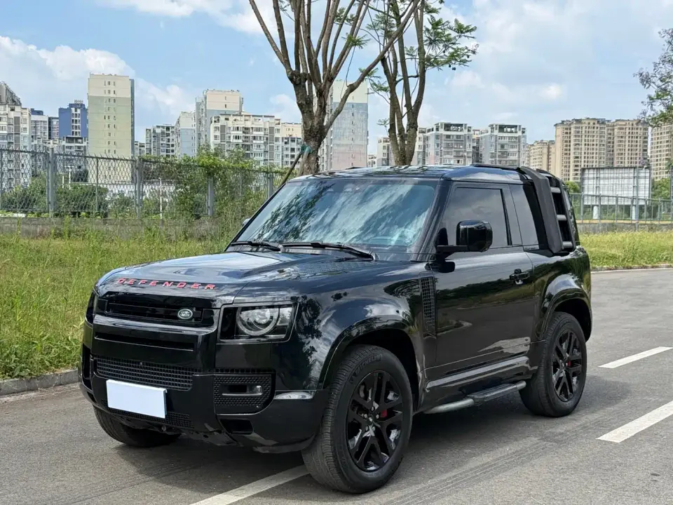 Land Rover Defender Facelift 90 3.0T P400 XS 2024