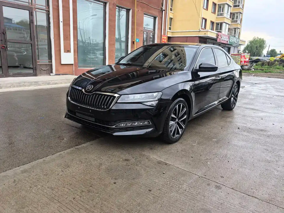 Skoda Superb Facelift TSI280 DSG Premium Edition 2024