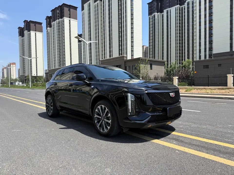 Cadillac XT5 2.0T Luxury 2025