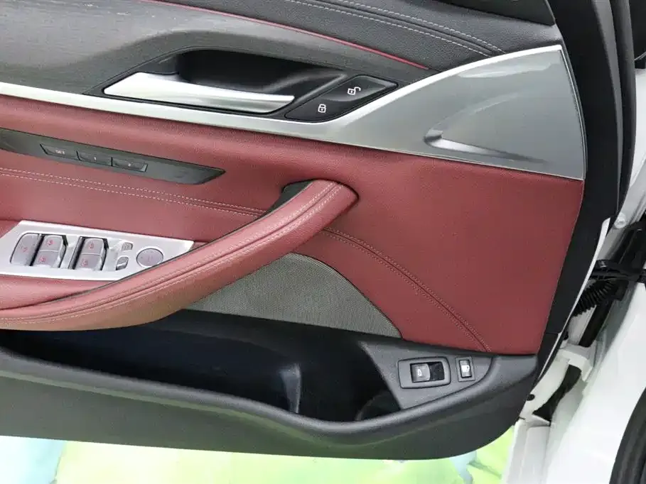 BMW 5 Series New Energy 535Le M Sport Package 2023 — фото 21