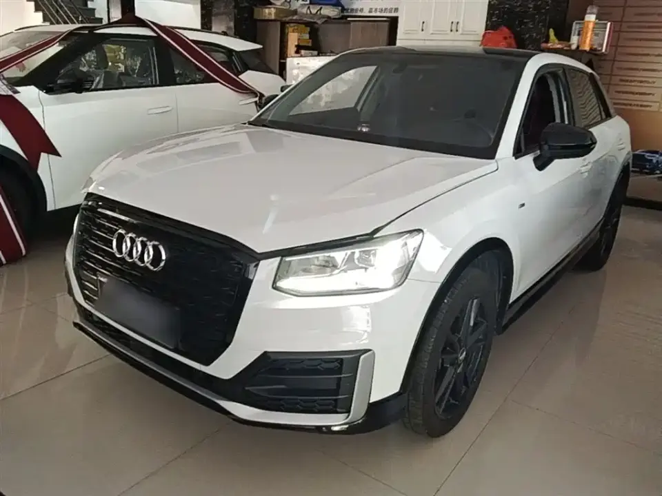 Audi Q2L 35 TFSI Progressive Dynamic Model 2020