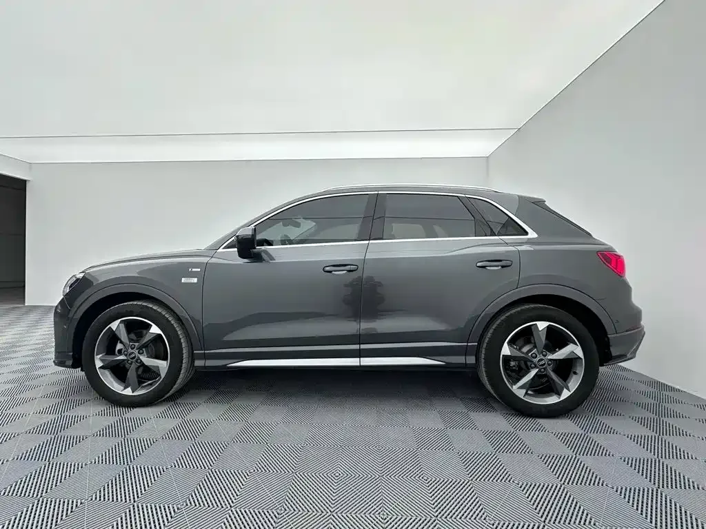 Audi Q3 35 TFSI Fashion Dynamic (1.4T) 2023 — фото 7