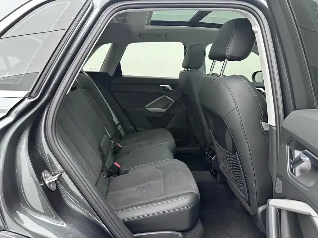 Audi Q3 35 TFSI Fashion Dynamic (1.4T) 2023 — фото 11