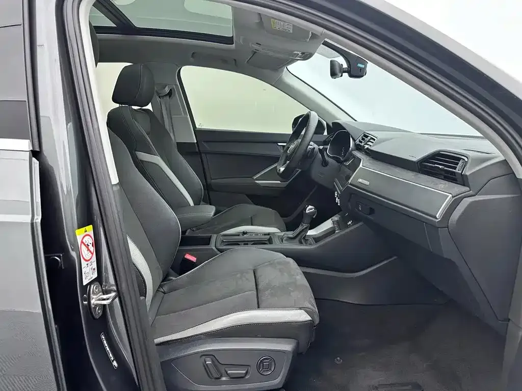 Audi Q3 35 TFSI Fashion Dynamic (1.4T) 2023 — фото 10