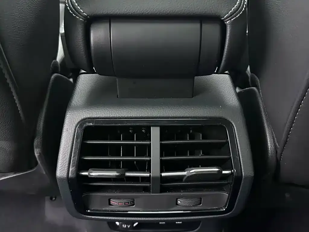 Audi Q3 35 TFSI Fashion Dynamic (1.4T) 2023 — фото 12