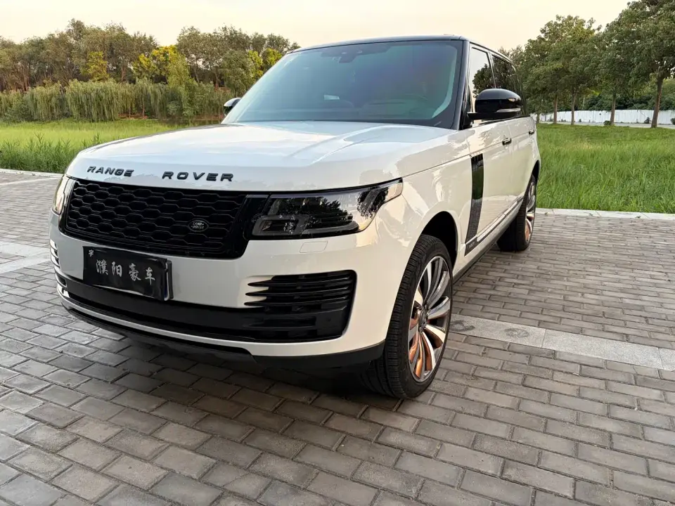 Land Rover Range Rover 3.0 L6 400PS Heritage Extended Classic Edition 2021