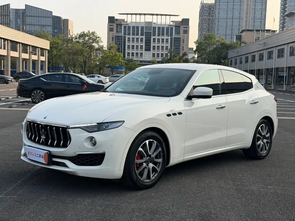 Maserati Levante 2.0T GT Edge Edition 2022