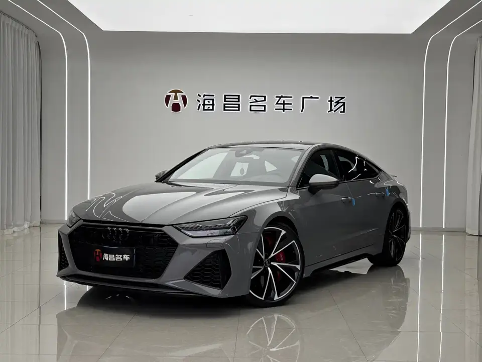 Audi RS 7 RS 7 4.0T Sportback Performance 2025