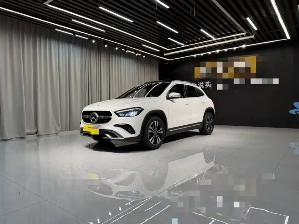 Mercedes-Benz GLA-Class GLA 200 2024