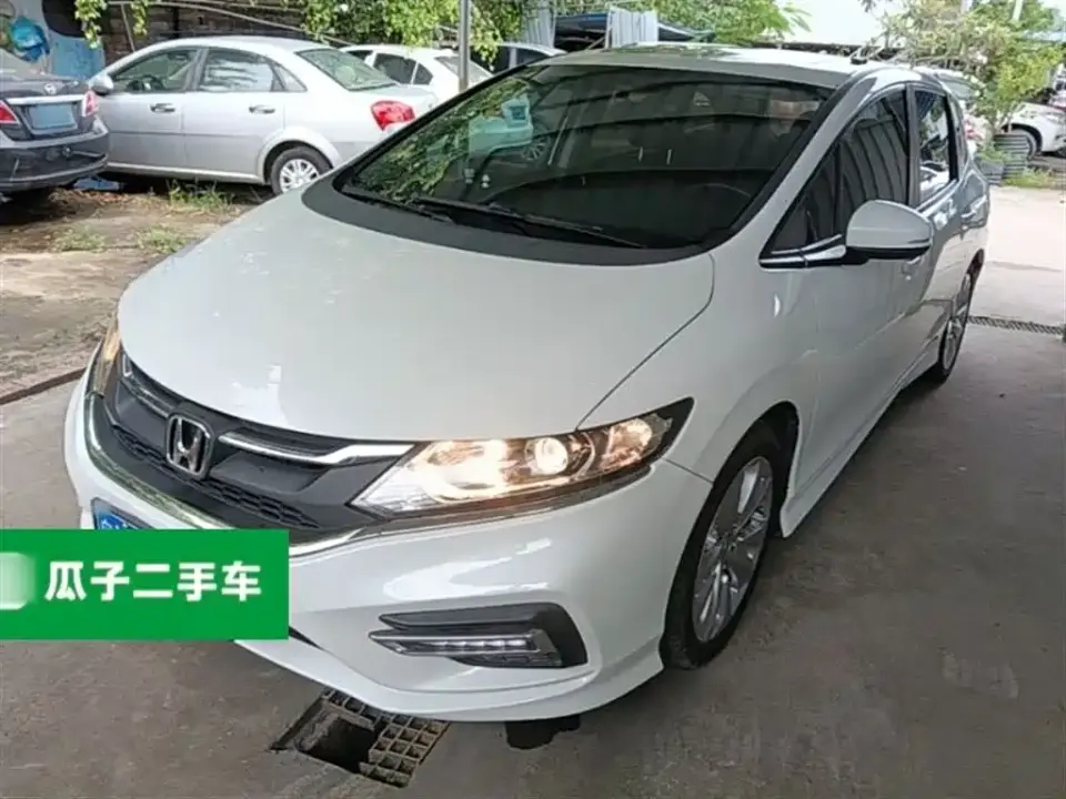 Honda Jade 1.8L Automatic Comfort Edition 2019