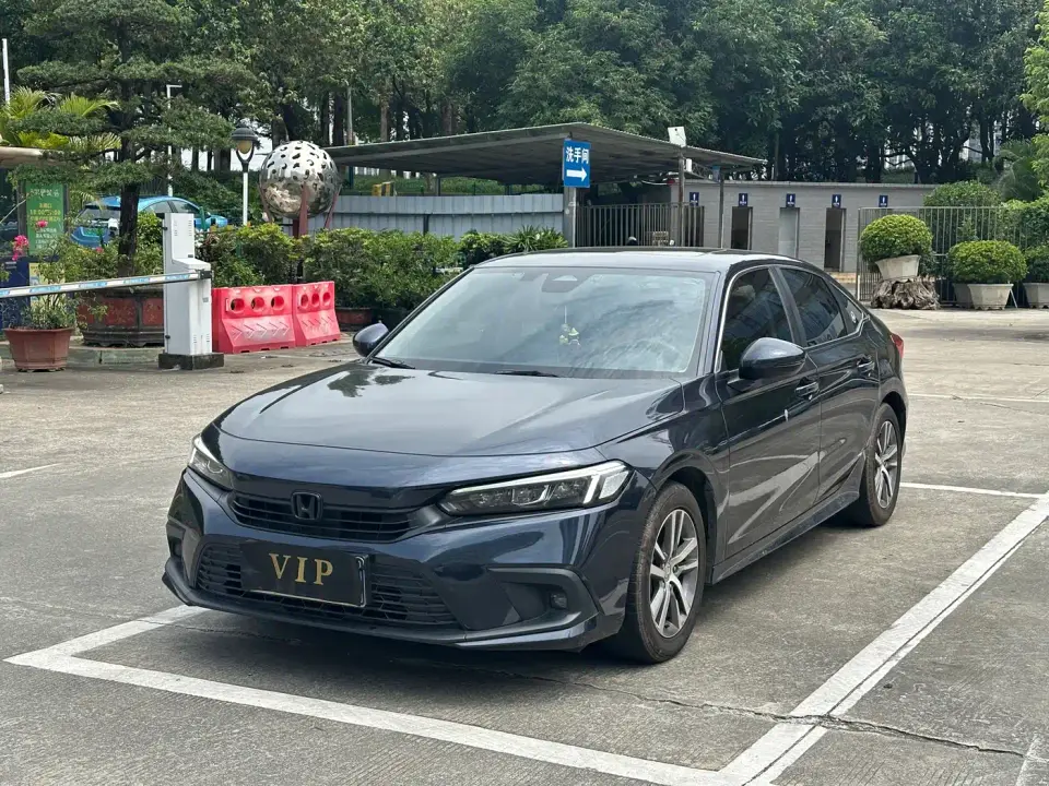 Honda Civic 240TURBO CVT Dynamic Edition 2024