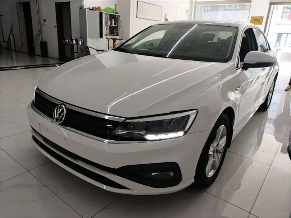 Volkswagen Lamando 230TSI DSG Fashion Edition 2022