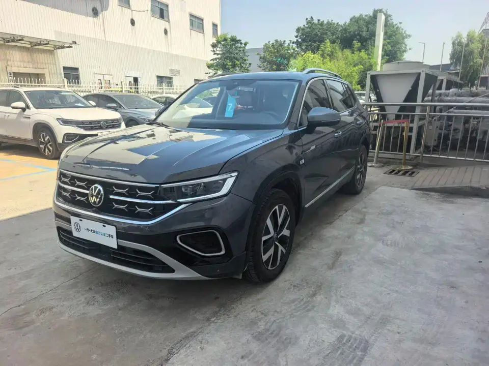 Volkswagen Tayron 300TSI 2WD Luxury Plus Advanced 2024
