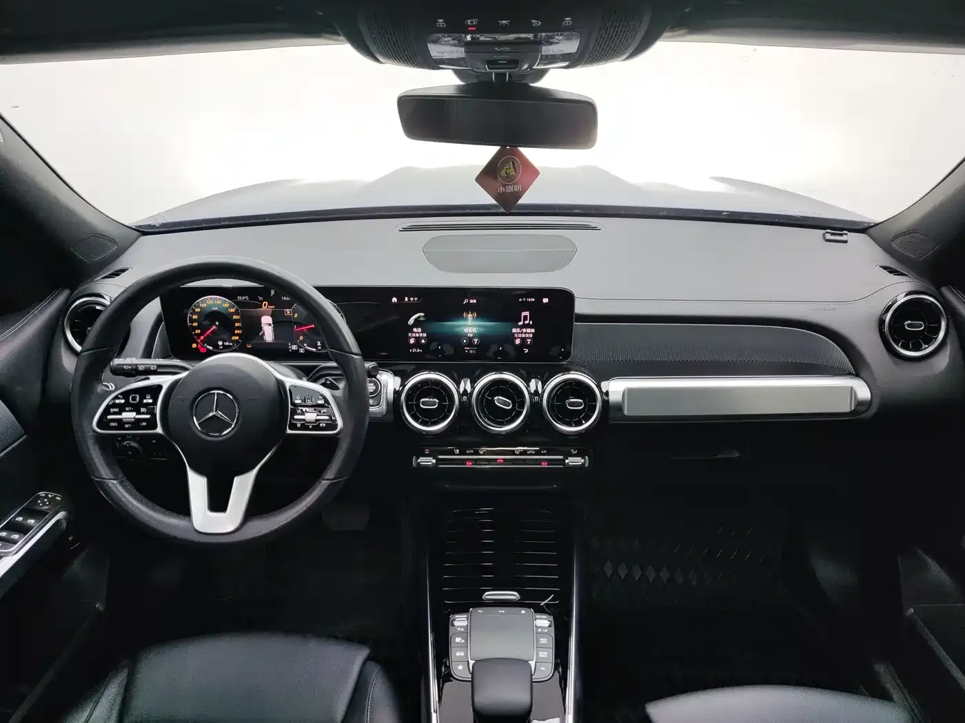 Mercedes-Benz GLB-Class GLB 180 Style 2020 — фото 13