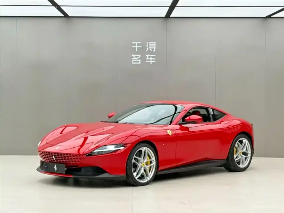 Ferrari Roma 3.9T V8 2024