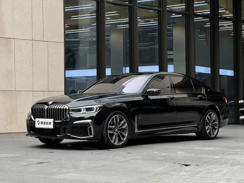 BMW 7 Series Facelift M760Li xDrive V12 Sport Package 2020
