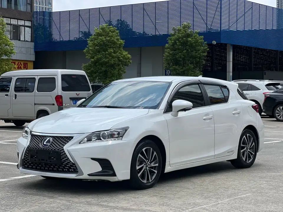 Lexus CT CT200h Elite Edition Monochrome China V 2020