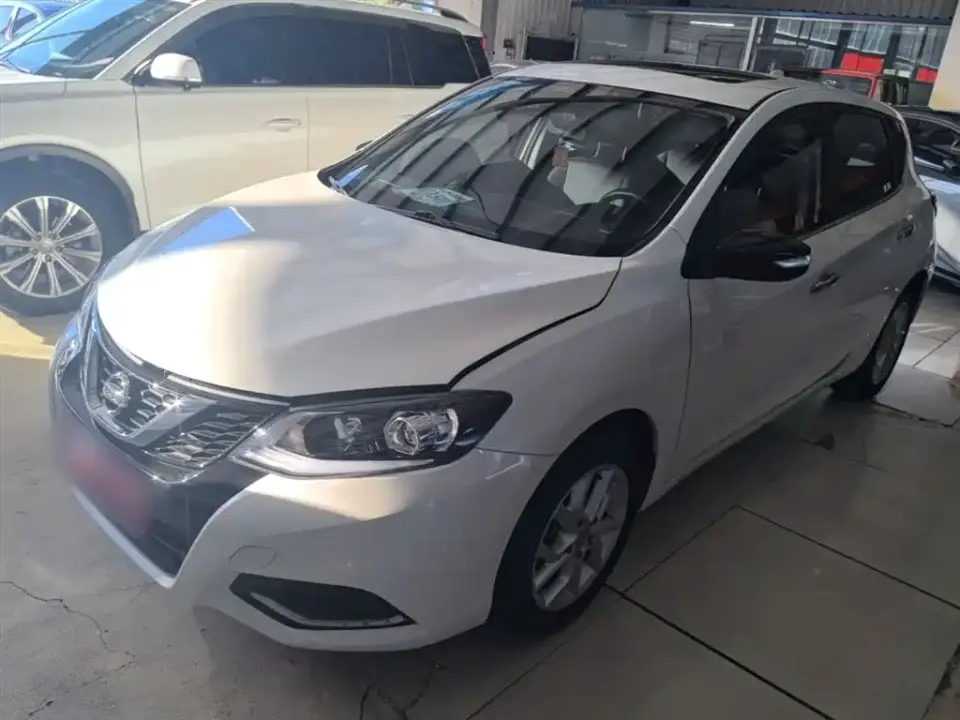 Nissan Tiida 1.6L CVT Smart Drive Edition 2025