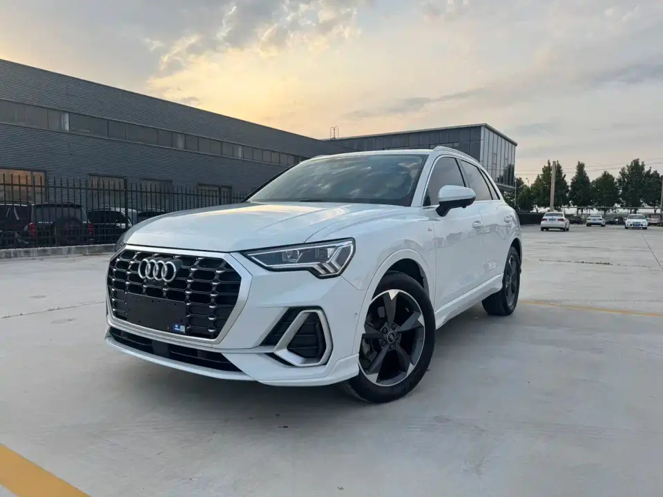 Audi Q3 35 TFSI Fashion Dynamic 2022