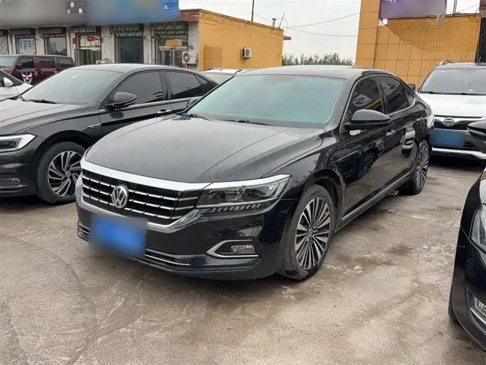 Volkswagen Passat Model 330TSI Luxury Edition China V 2019