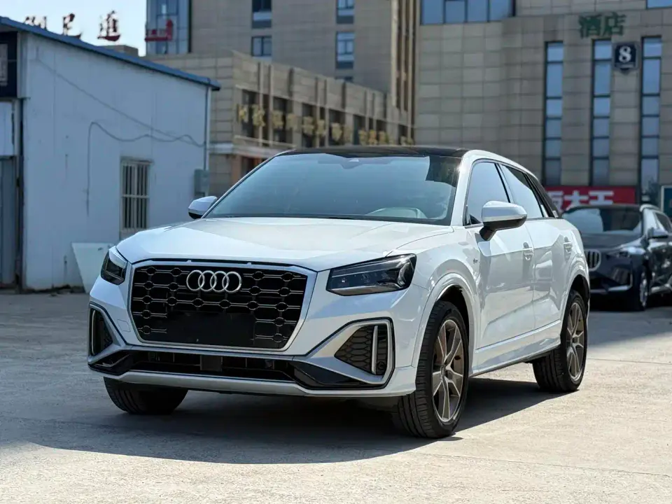 Audi Q2L 35 TFSI Fashion Dynamic 2022