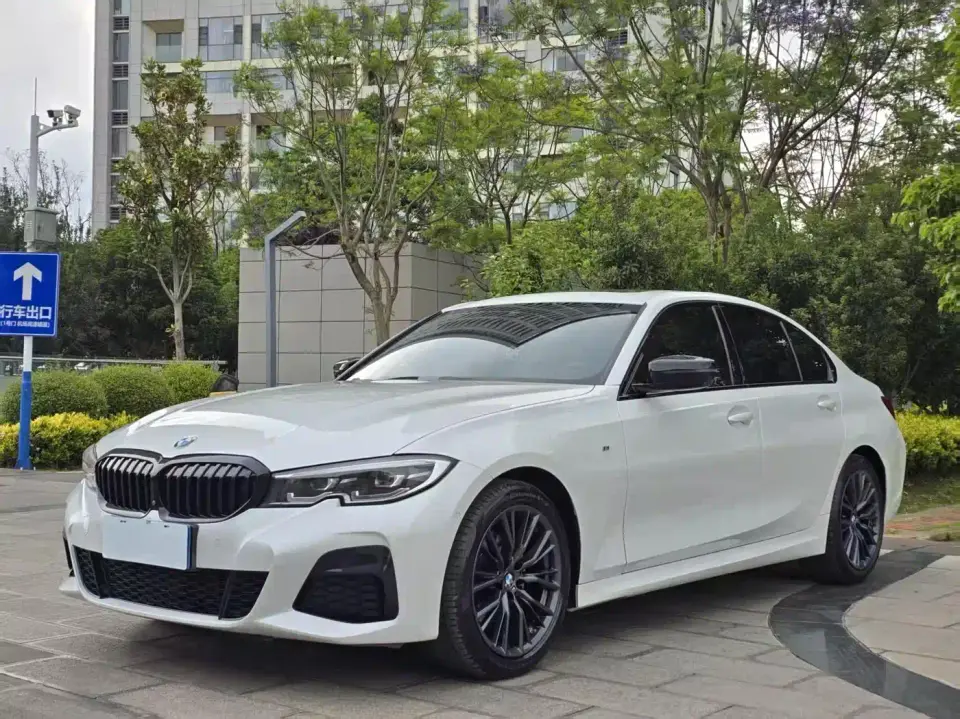 BMW 3 Series 325i M Sport Night Edition 2021