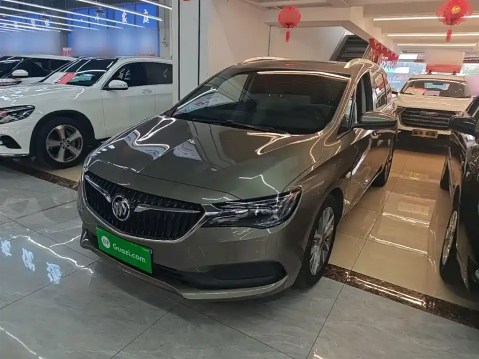Buick GL6 323T Mild Hybrid Connected Luxury 2023