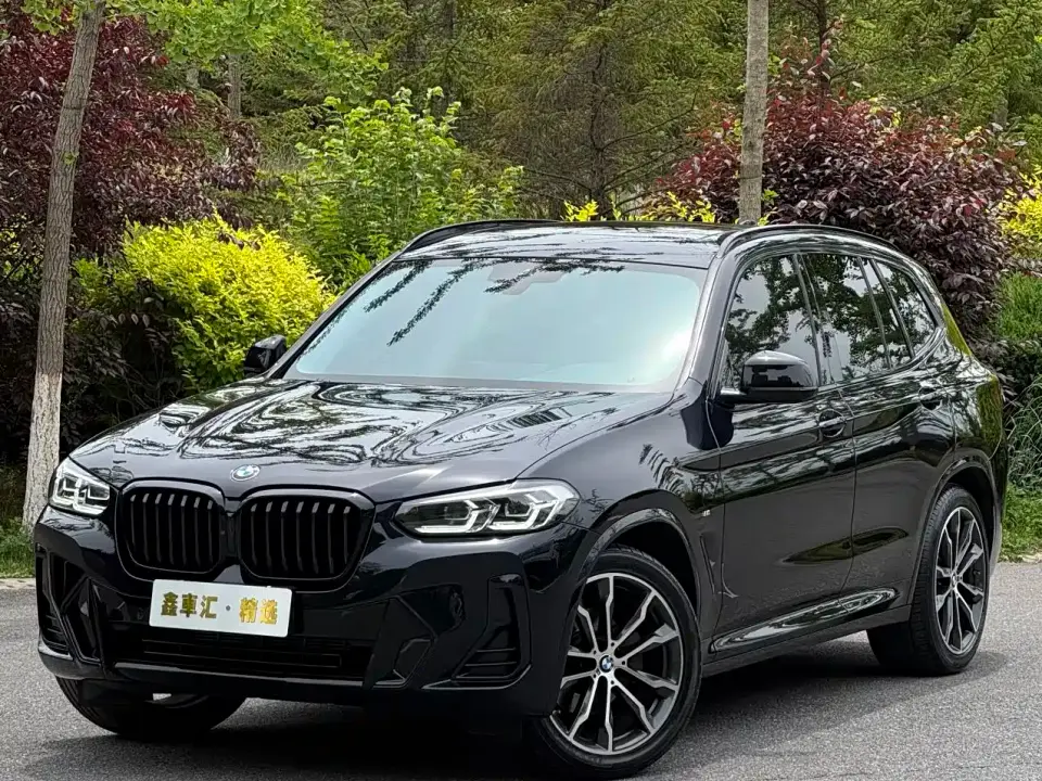 BMW X3 xDrive30i Premium M Night Package 2022