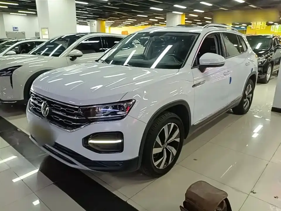 Volkswagen Tayron 330TSI 2WD Luxury Smart Connect Edition 2022