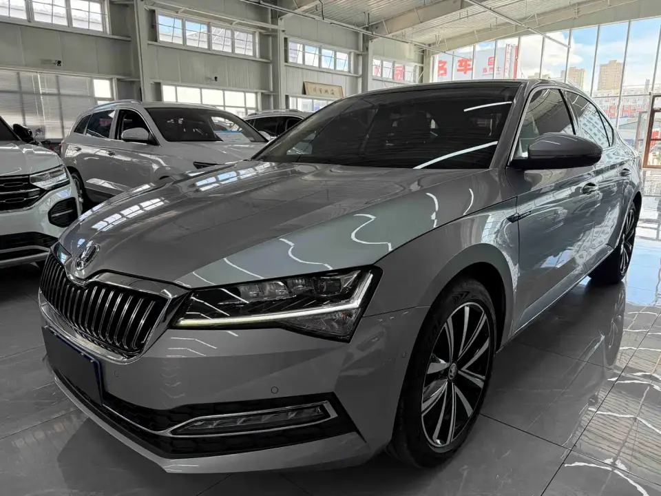 Skoda Superb TSI280 DSG Premium Edition 2022