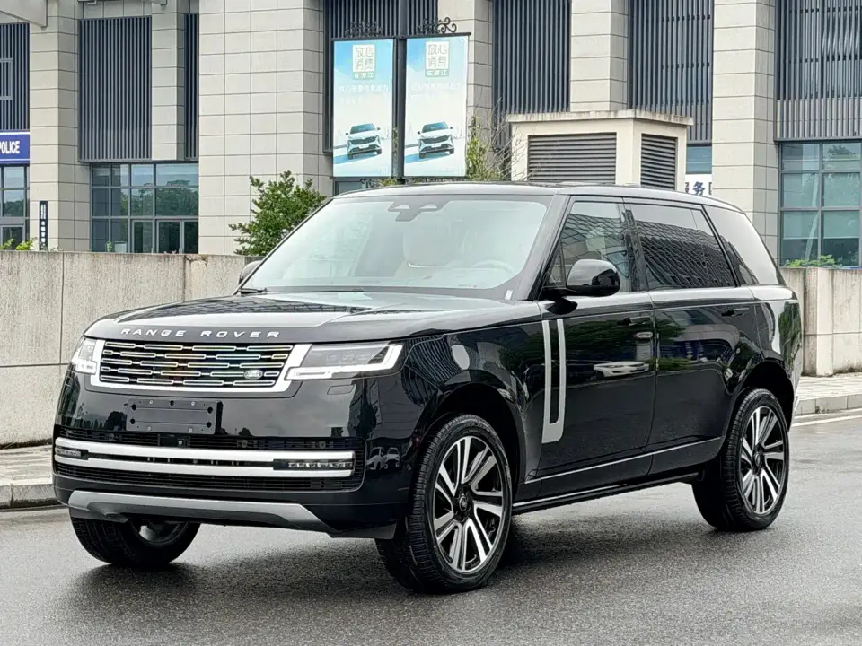 Land Rover Range Rover 3.0 L6 400PS Genesis Extended 2024