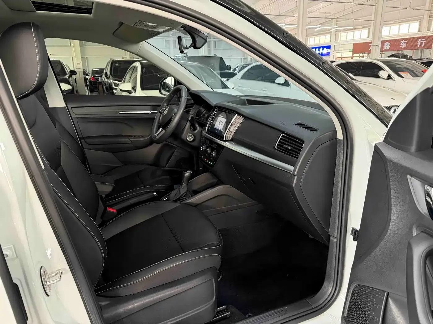 Skoda Kamiq Facelift 1.5L Auto Comfort Edition 2023 — фото 17