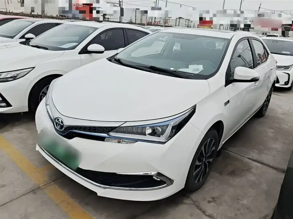 Toyota Corolla Twin Engine E+ 1.8L E-CVT Leading Edition 2022