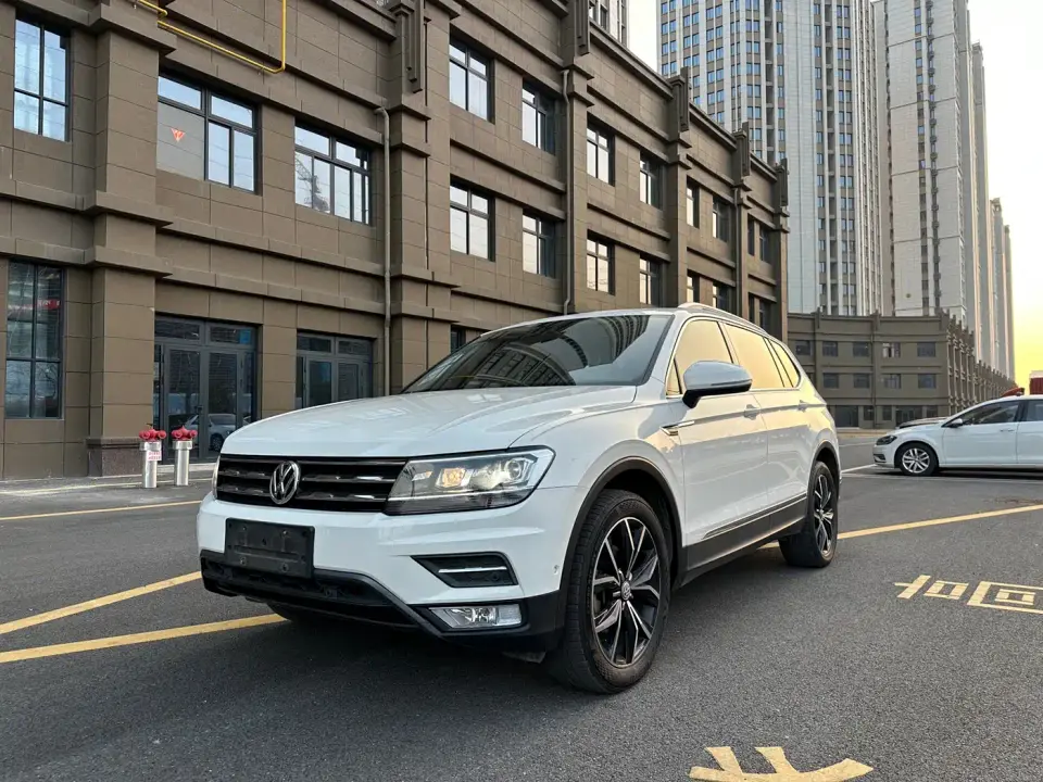 Volkswagen Tiguan L 330TSI Automatic 2WD Smart Luxury Edition China VI 2019