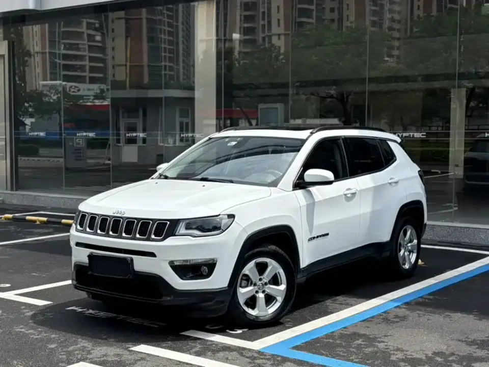 Jeep Compass 220T Automatic Leading Edition 2020