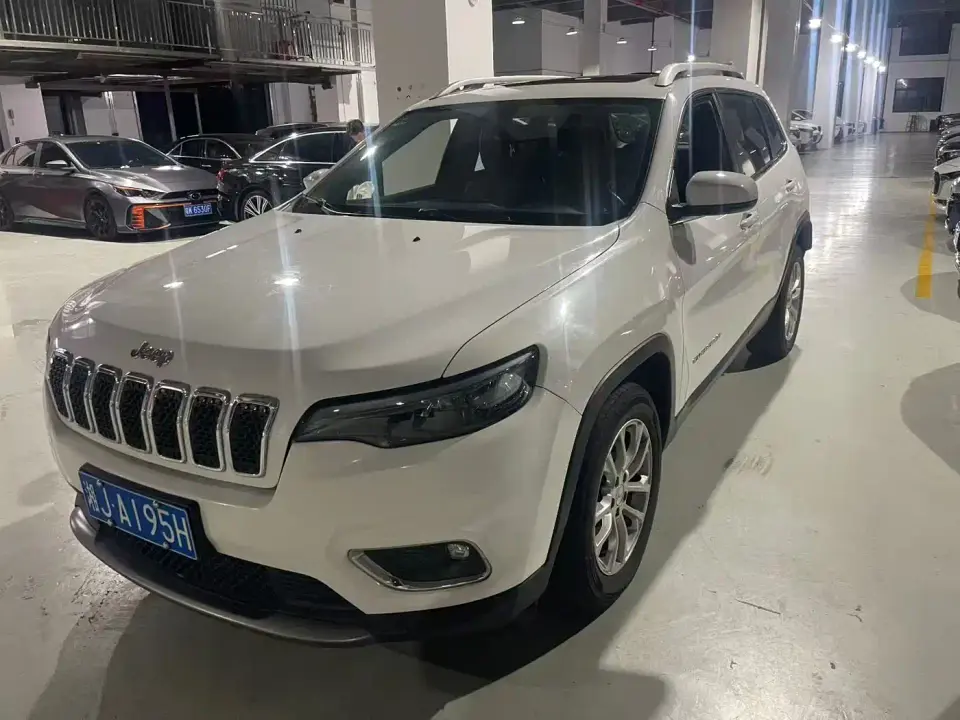 Jeep Cherokee 2.0T 2WD Smart Edition China V 2020