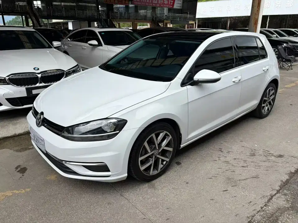 Volkswagen Golf 200TSI DSG Comfort 2020