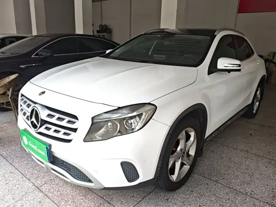 Mercedes-Benz GLA-Class GLA 200 Dynamic 2019