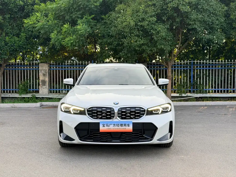 BMW 3 Series 325i M Sport Package 2025