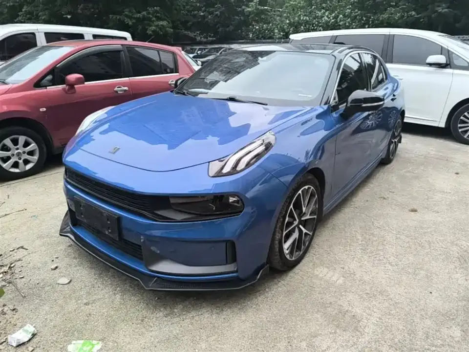 Lynk & Co 03 2.0TD Auto Jin Champion Edition 2021