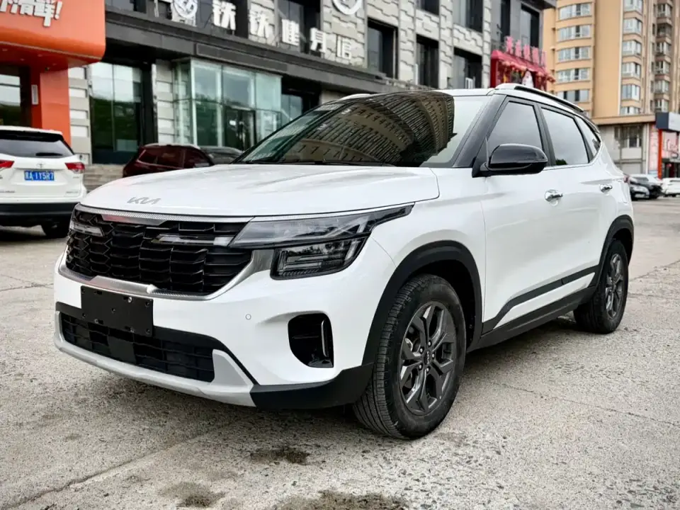 Kia Seltos 1.5L CVT Luxury Edition 2023