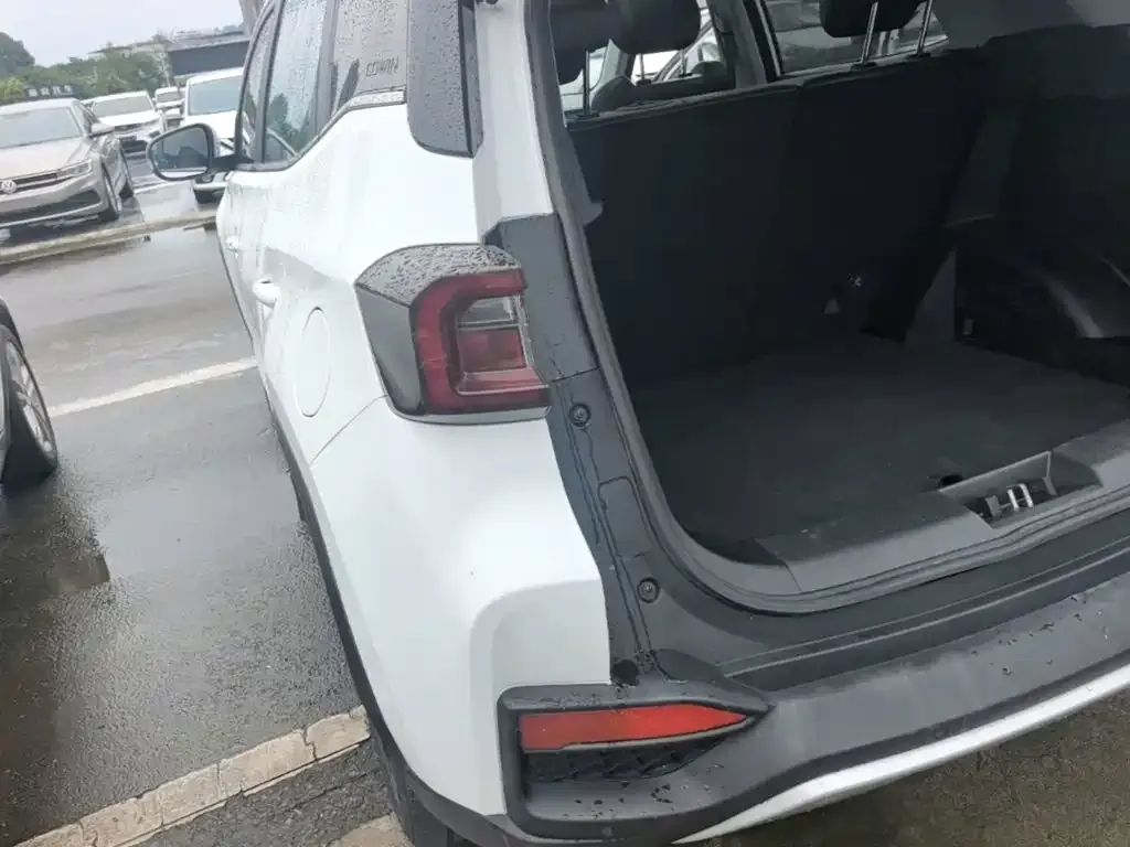 Cowin Xuanjie 1.5L CVT Yao 2021 — фото 5