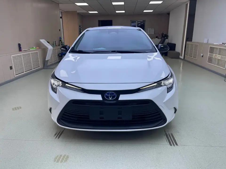 Toyota Levin Dual Engine 1.8H E-CVT Progressive Edition 2023