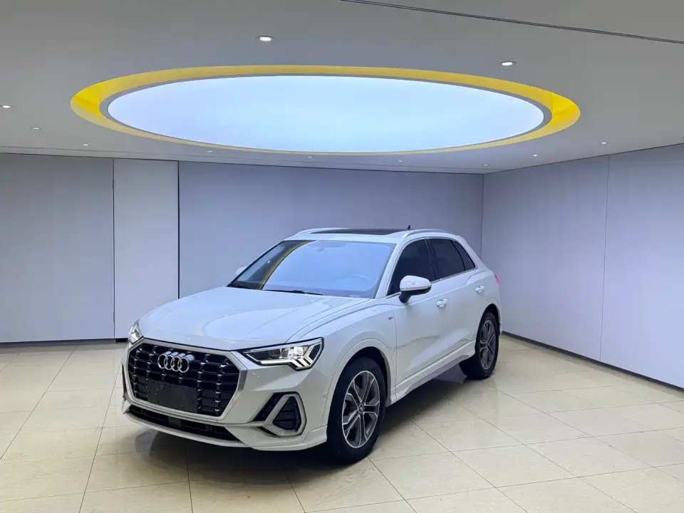 Audi Q3 35 TFSI Fashion Dynamic 2022