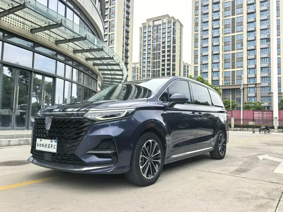Roewe iMAX8 400TGI Ultimate Edition 2022