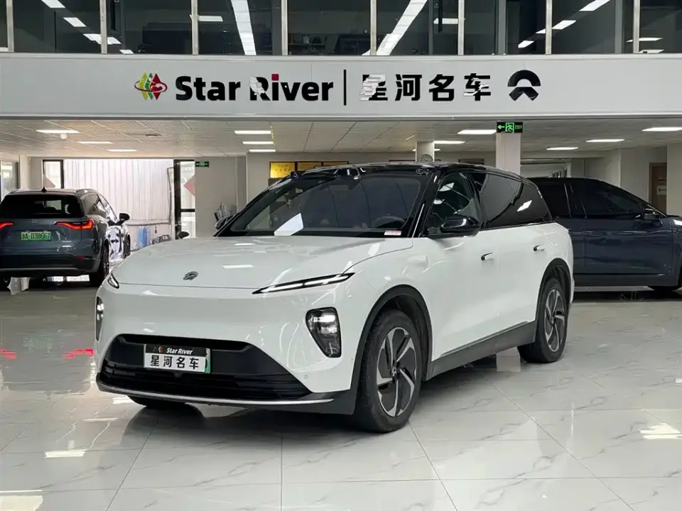 NIO ES8 100kWh Executive Edition 2023