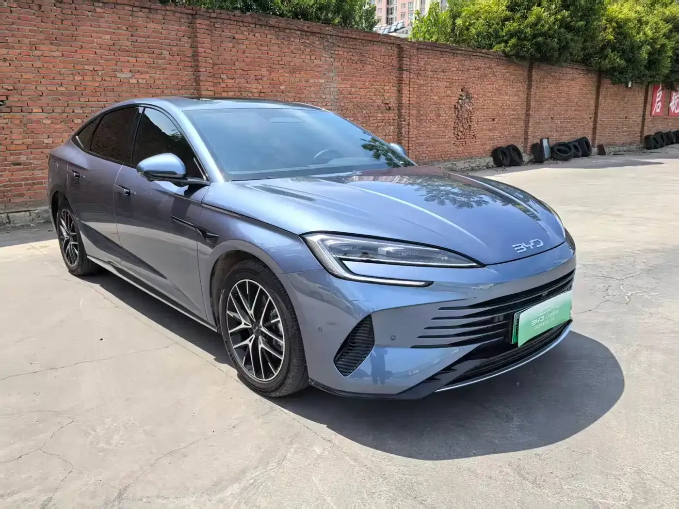 BYD Seal 07 DM-i Smart Drive Edition DM-i 1.5L 125km Premium 2025 — фото 3