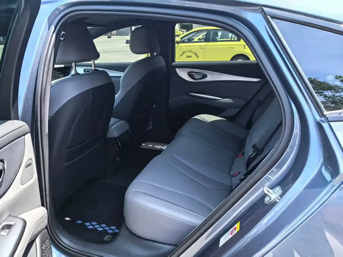 BYD Seal 07 DM-i Smart Drive Edition DM-i 1.5L 125km Premium 2025 — фото 6