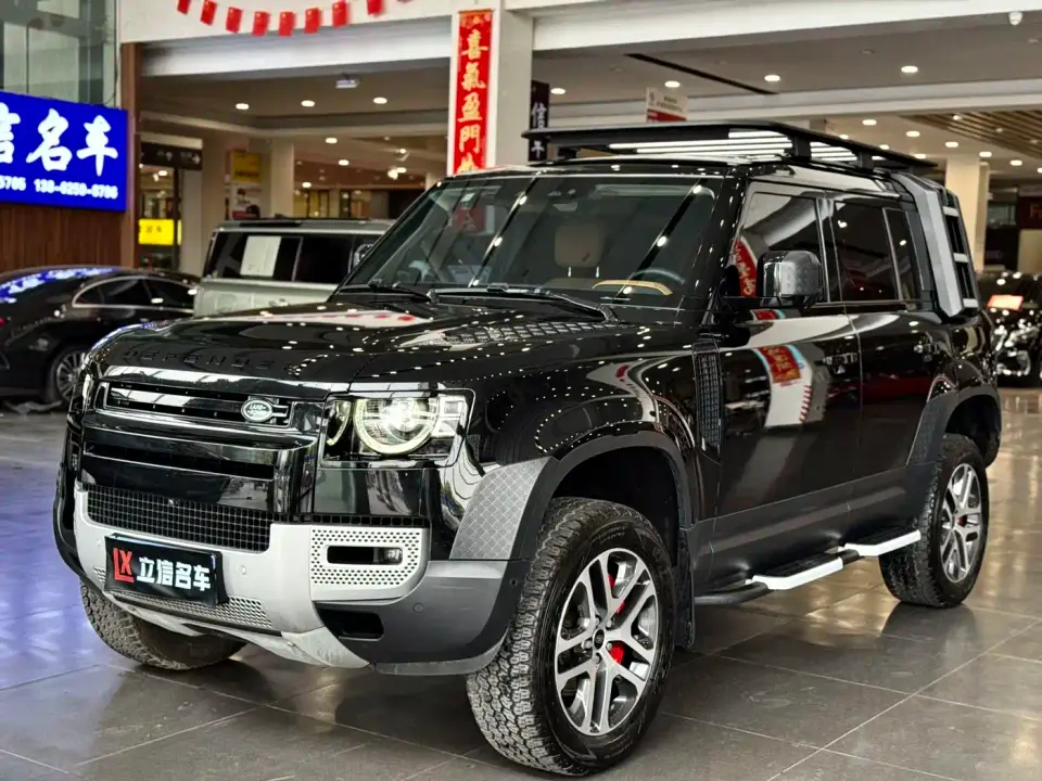 Land Rover Defender Model 110 3.0T P400 Dark Special Edition 2022