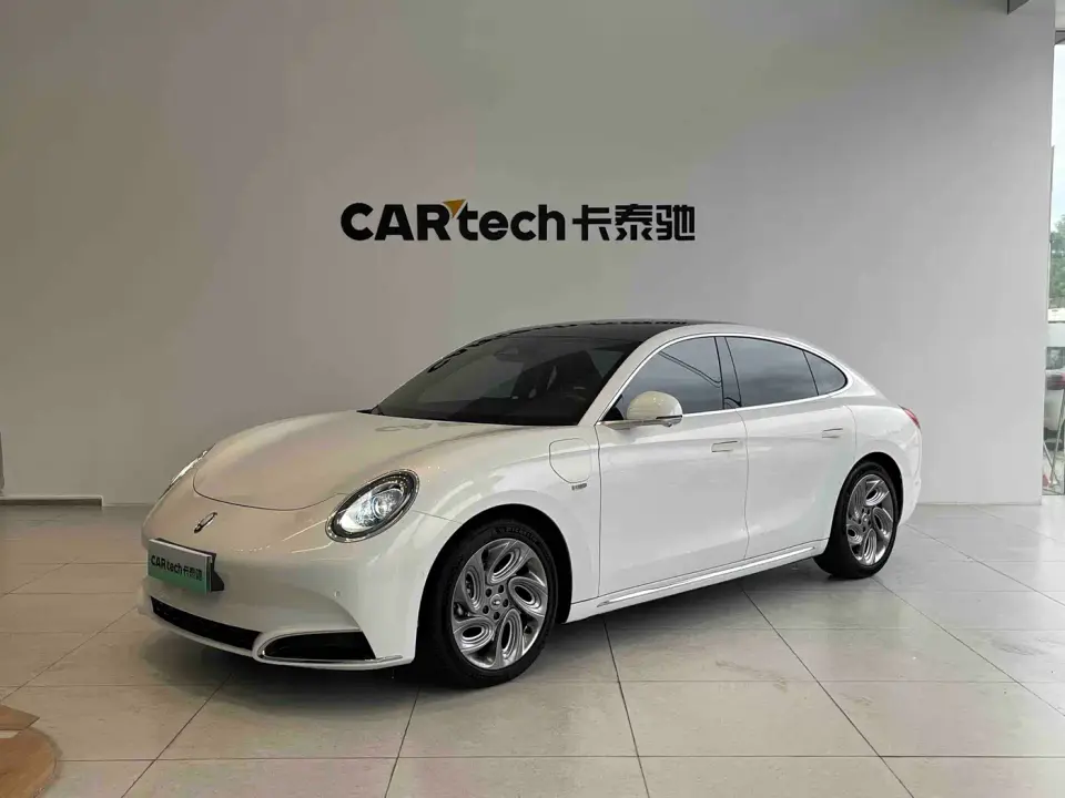 ORA Lightning Cat 555km Premium Edition 2024